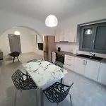 Villa Therme Athen - Sea View Jacuzzi Santorini Stay *